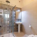 Nadurin, Large 7 Bedrooms - 2 Pools Tatil Evi