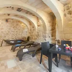 Nadurin, Large 7 Bedrooms - 2 Pools
