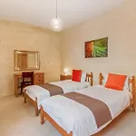 Nadurin, Large 7 Bedrooms - 2 Pools *