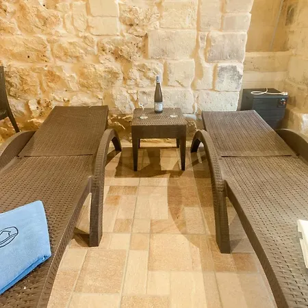 Nadurin, Large 7 Bedrooms - 2 Pools *