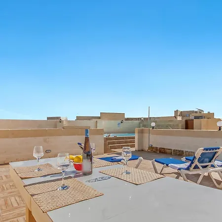 Nadurin, Large 7 Bedrooms - 2 Pools * Nadur