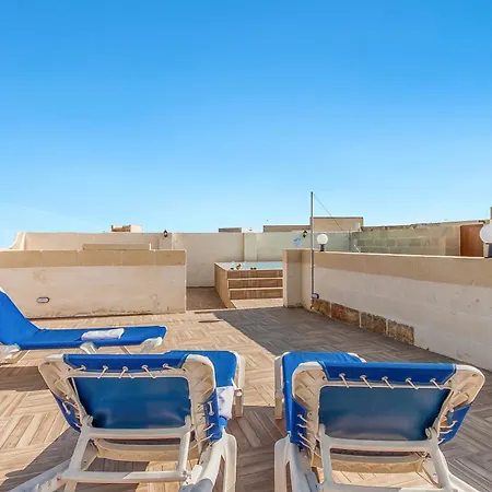 Nadurin, Large 7 Bedrooms - 2 Pools Vakantiehuis Nadur
